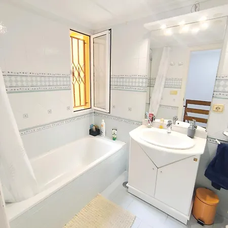 Habitación en casa particular Cabo Huertas *